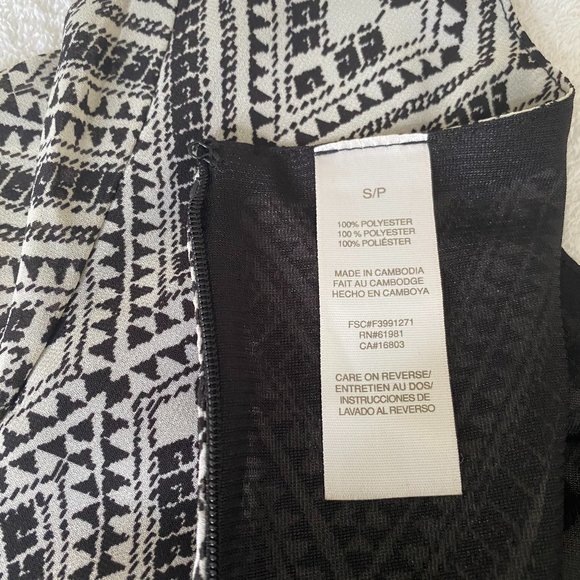 Mini dress - Picture 3 of 5